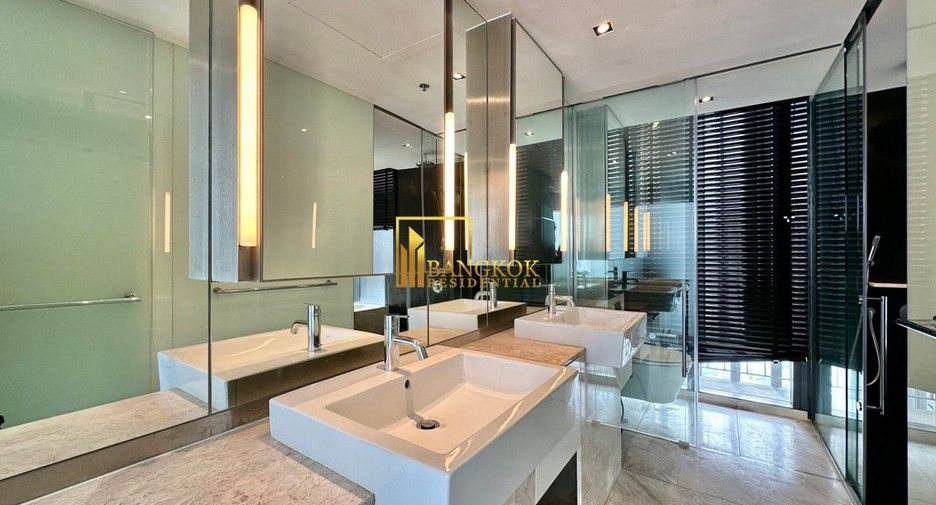 For rent 3 bedrooms condo in Sathon, Bangkok