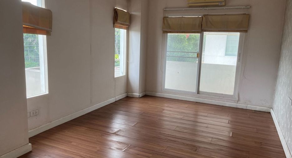 For sale studio house in Lat Krabang, Bangkok