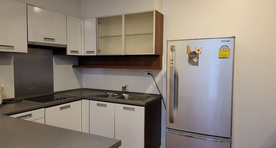 Condo en venta de 2 habitaciones en Huai Khwang, Bangkok