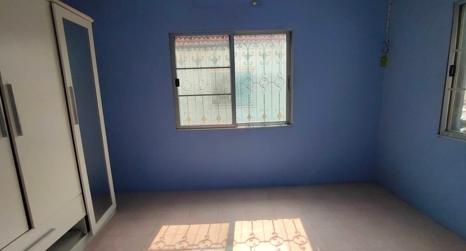 Casa en venta de estudio en Bang Khun Thian, Bangkok