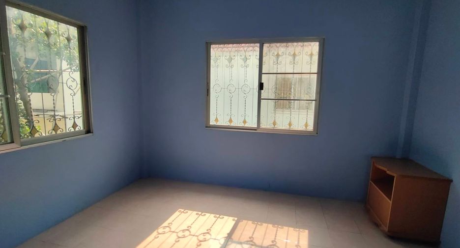 Casa en venta de estudio en Bang Khun Thian, Bangkok