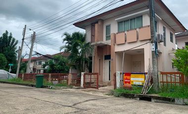 For sale studio house in Khlong Sam Wa, Bangkok