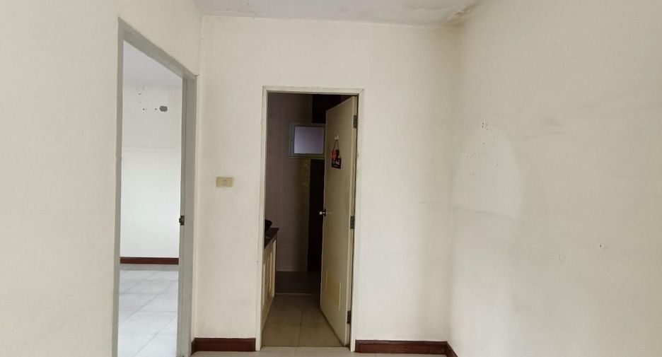 出售 公寓 独立屋 在 Nong Chok, 曼谷