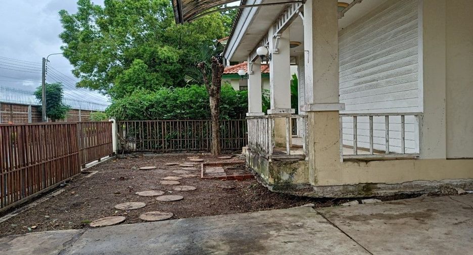 For sale studio house in Lat Krabang, Bangkok