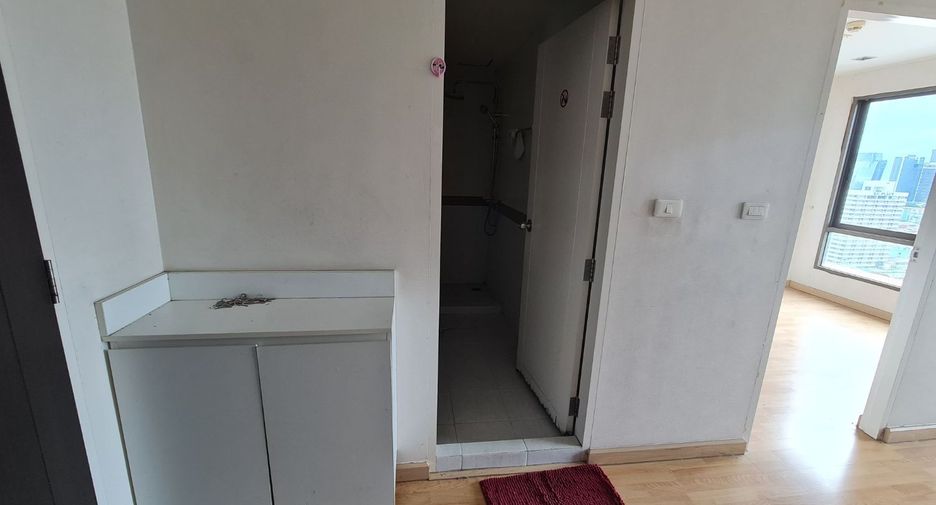For sale studio condo in Din Daeng, Bangkok