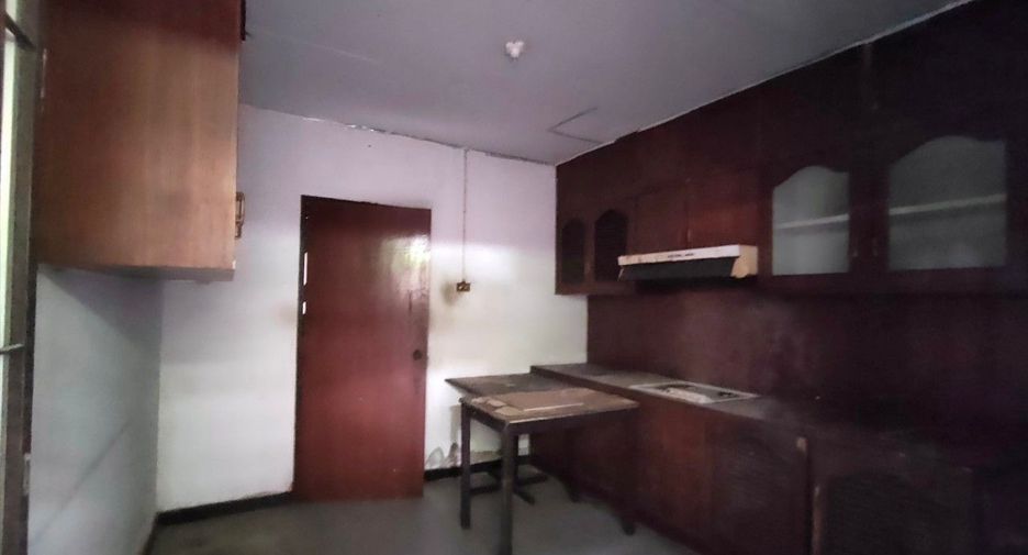 For sale studio house in Khlong Sam Wa, Bangkok