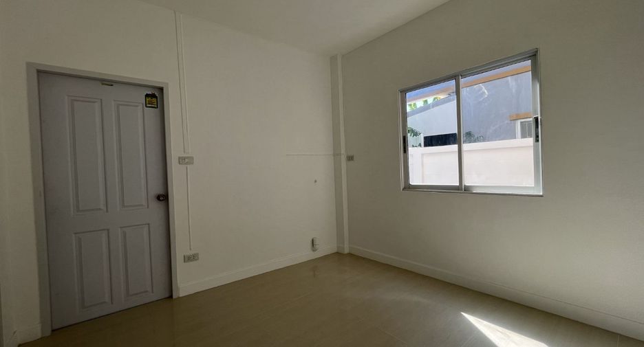 For sale studio house in Bang Khen, Bangkok