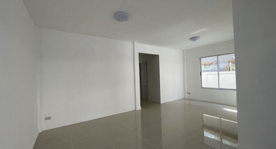 For sale studio house in Bang Khen, Bangkok