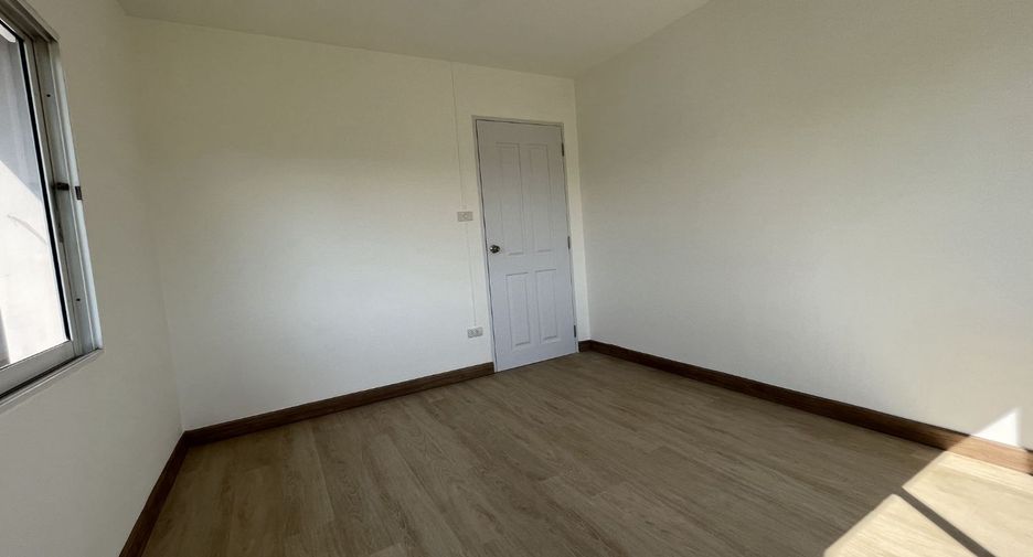 For sale studio house in Bang Khen, Bangkok