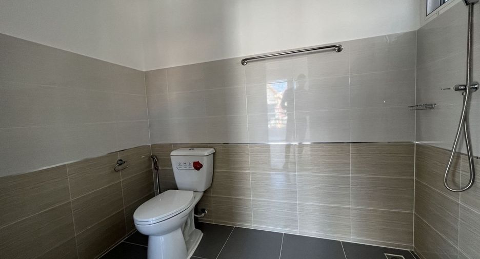 For sale studio house in Bang Khen, Bangkok