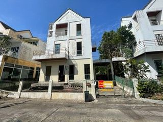 出售 公寓 独立屋 在 Prawet, 曼谷