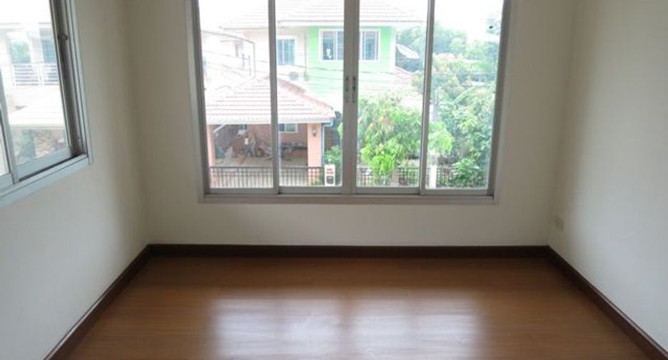For sale studio house in Min Buri, Bangkok
