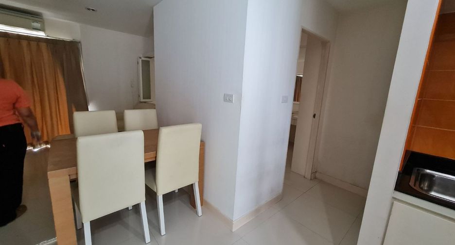 For sale studio condo in Huai Khwang, Bangkok