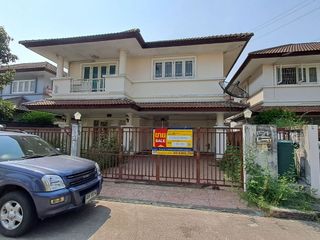 Haus zum Kauf mit Studio in Nong Chok, Bangkok