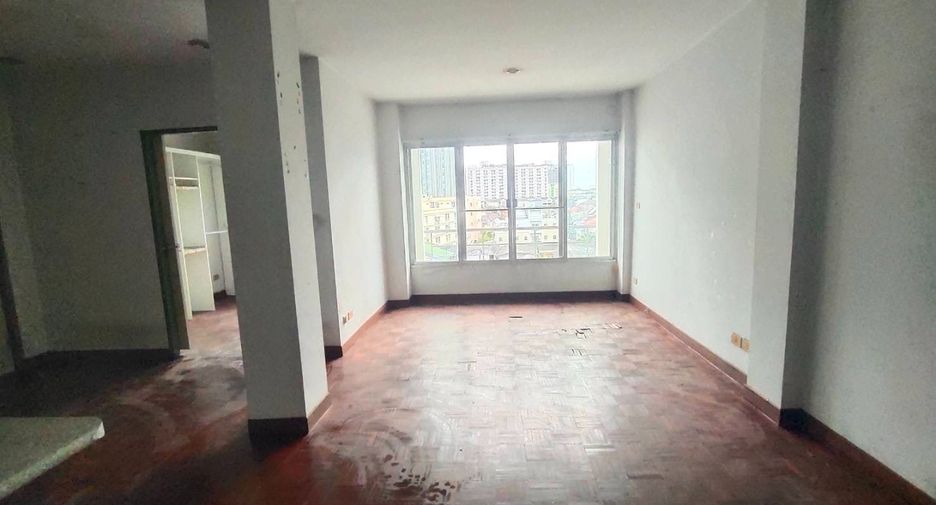 For sale studio condo in Bang Na, Bangkok