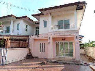 出售 公寓 独立屋 在 Nong Chok, 曼谷