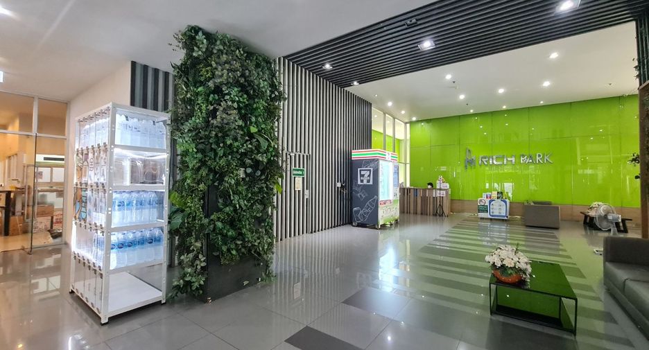 For sale スタジオ condo in Bang Sue, Bangkok