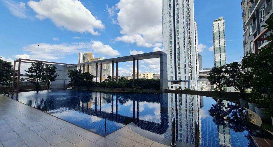 For sale スタジオ condo in Bang Sue, Bangkok
