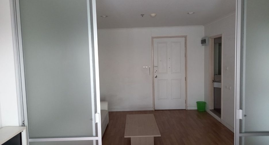 For sale studio condo in Bang Khen, Bangkok