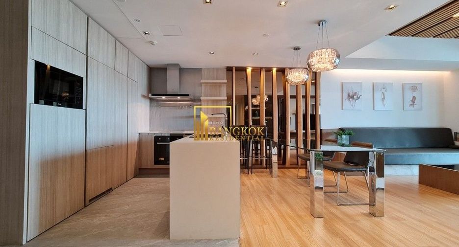 For rent 2 bedrooms condo in Yan Nawa, Bangkok
