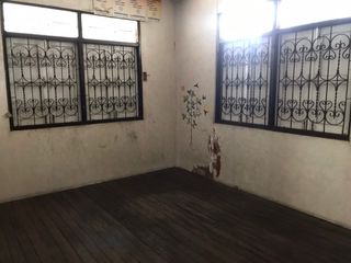 出售 公寓 独立屋 在 Lam Luk Ka, Pathum Thani