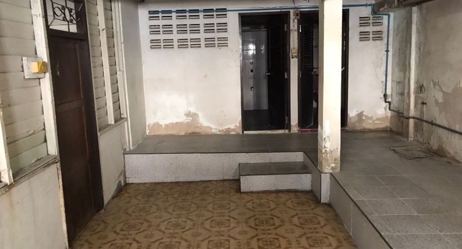 For sale スタジオ house in Lam Luk Ka, Pathum Thani