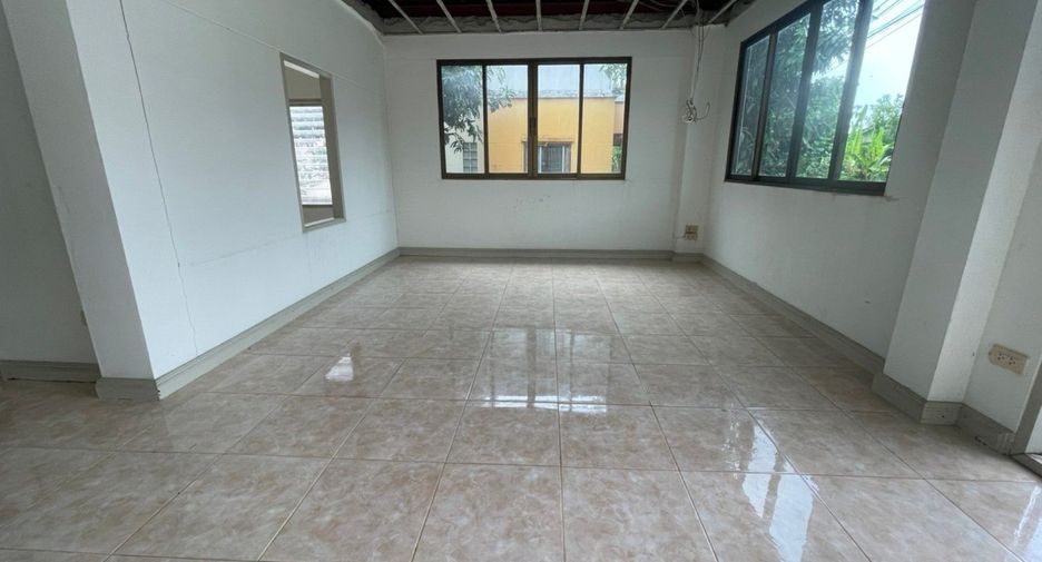 For sale studio house in Nong Chok, Bangkok