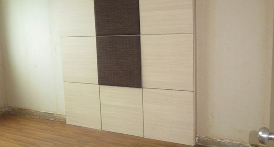 For sale studio condo in Phasi Charoen, Bangkok