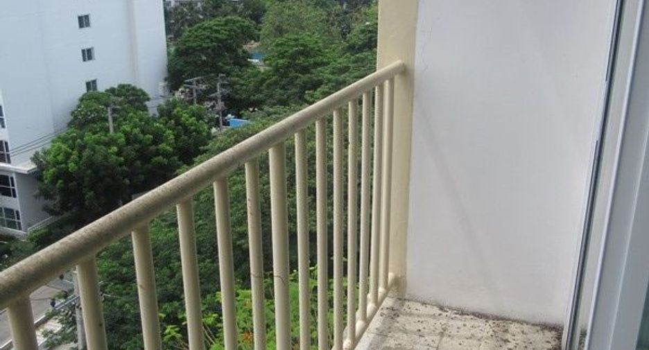 For sale studio condo in Phasi Charoen, Bangkok