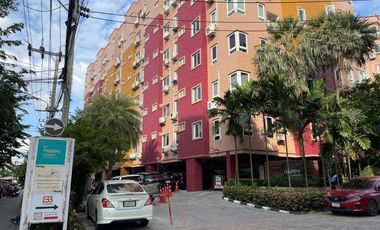 For sale studio condo in Huai Khwang, Bangkok