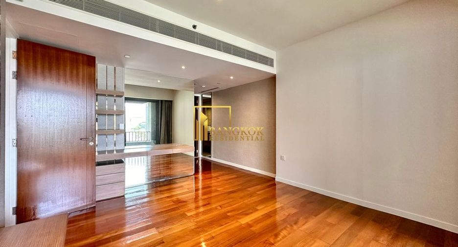 For rent and for sale 2 bedrooms condo in Yan Nawa, Bangkok