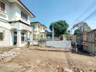 For sale studio house in Khlong Sam Wa, Bangkok