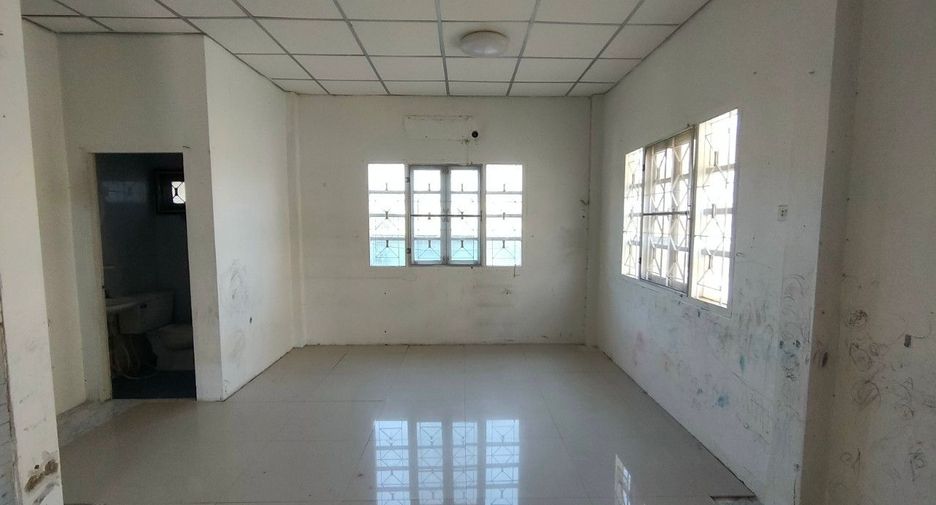 For sale studio house in Khlong Sam Wa, Bangkok