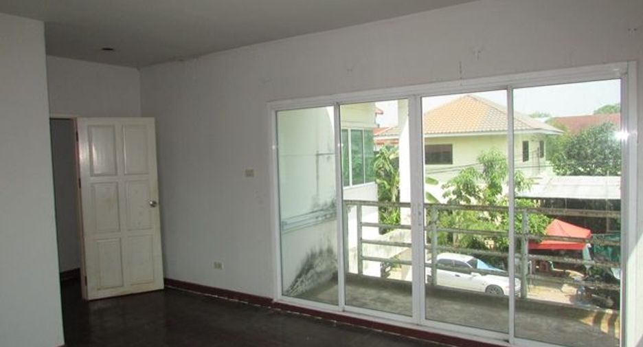 For sale studio house in Lat Krabang, Bangkok