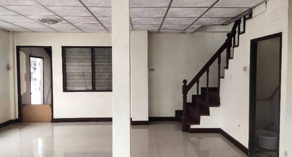 Casa en venta de estudio en Nong Khaem, Bangkok