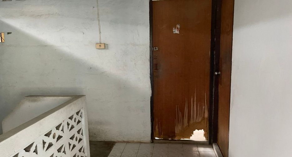 Haus zum Kauf mit Studio in Bang Khun Thian, Bangkok