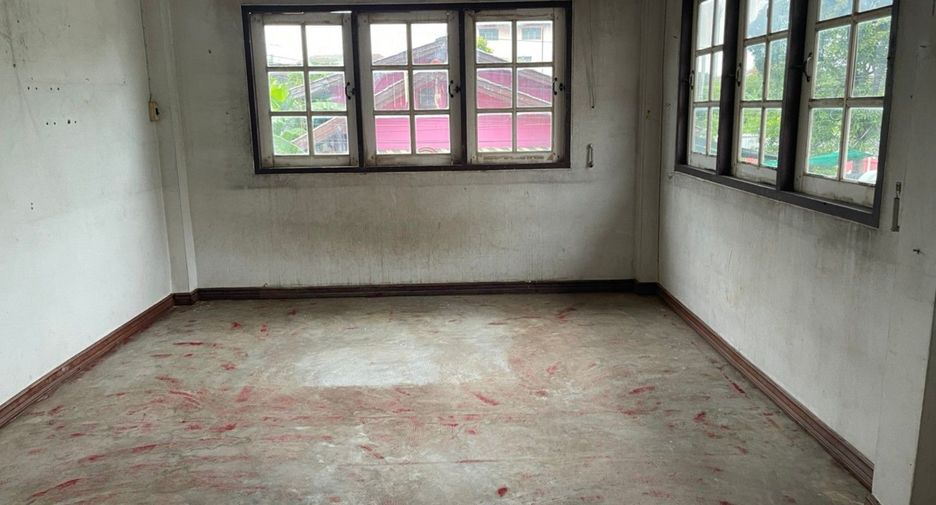 Haus zum Kauf mit Studio in Bang Khun Thian, Bangkok