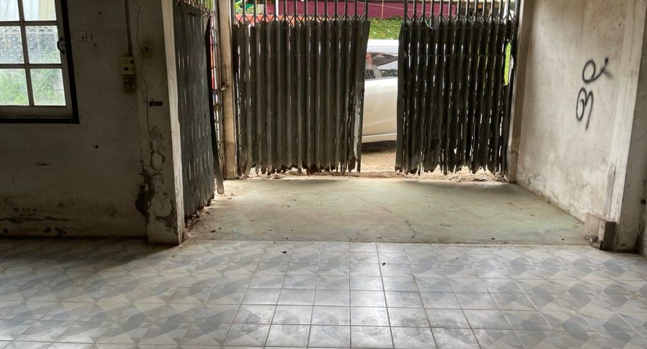 Haus zum Kauf mit Studio in Bang Khun Thian, Bangkok