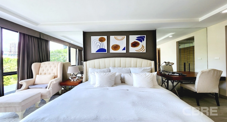 For sale 2 bedrooms condo in Pathum Wan, Bangkok