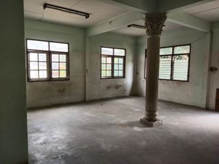 For sale スタジオ house in Bang Phlat, Bangkok