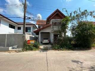 出售 公寓 独立屋 在 Nong Chok, 曼谷