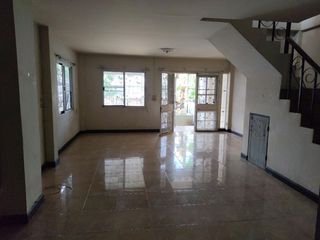 Casa en venta de estudio en Bang Khun Thian, Bangkok