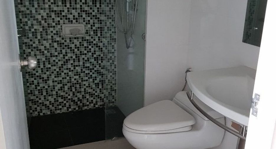 For sale studio condo in Din Daeng, Bangkok