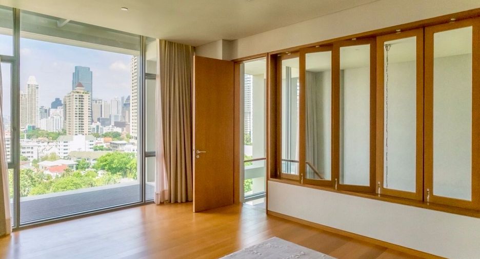 À vendre 2 chambres condo à Sathon, Bangkok