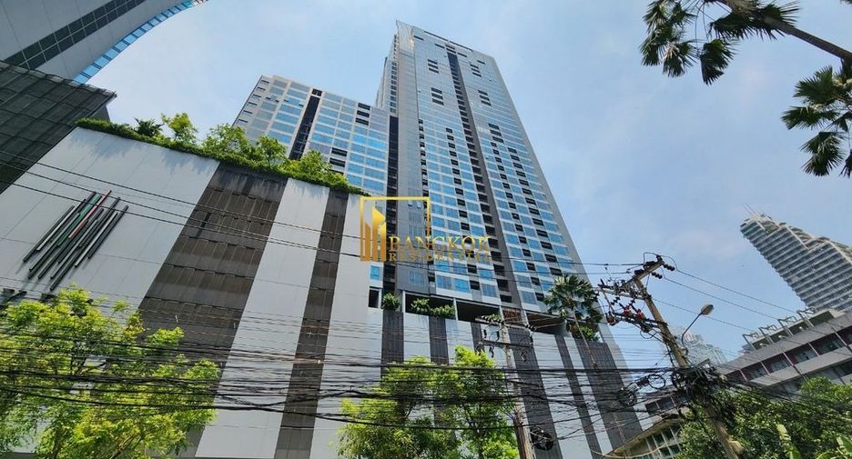 For rent 2 bedrooms condo in Khlong Toei, Bangkok