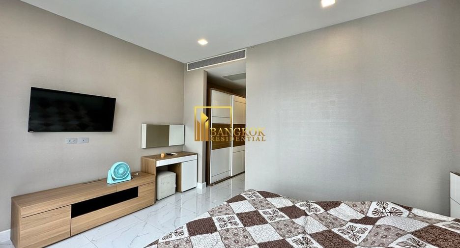 For rent 2 bedrooms condo in Khlong Toei, Bangkok