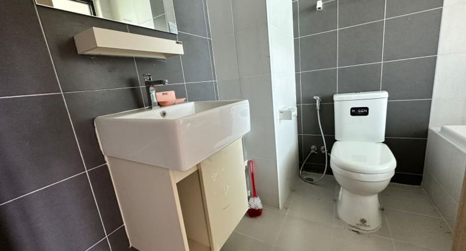 Condo en venta de 1 habitaciones en Si Racha, Chonburi