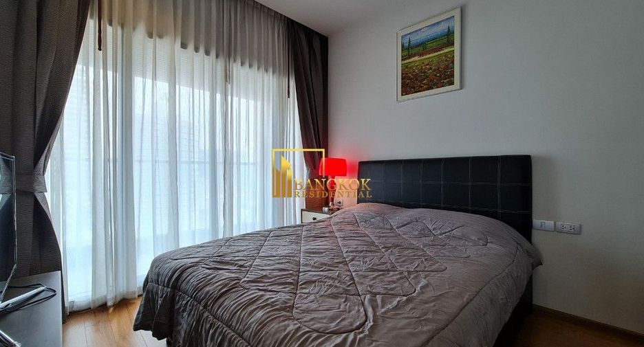 For rent 2 bedrooms condo in Khlong Toei, Bangkok