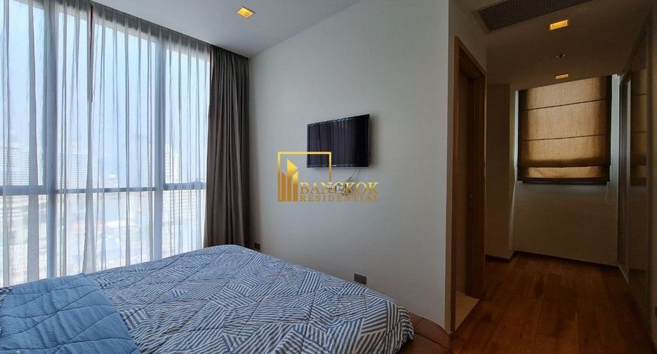 For rent 2 bedrooms condo in Khlong Toei, Bangkok