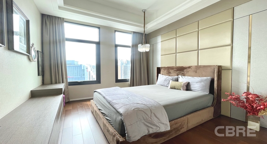ขาย 3 ห้องนอน คอนโด ใน คลองเตย, กรุงเทพฯ